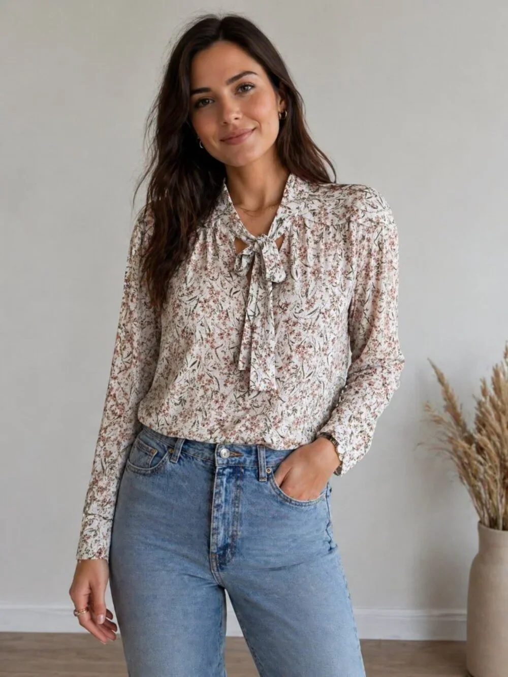RW&CO Floral Tie Neck Blouse | Size Large | Romantic Boho Lightweight Top - Picture 1 of 16